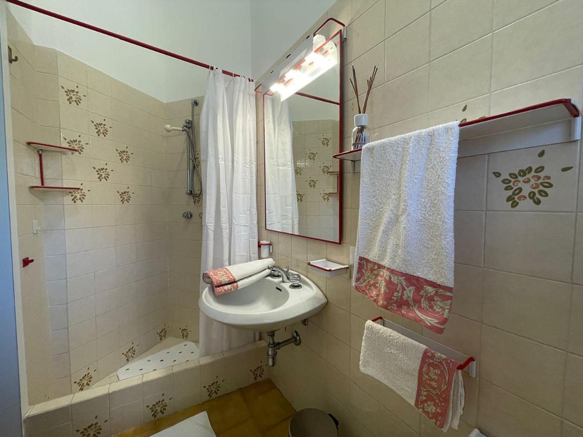 Lake Como Villa Ines Junior Apartment Faggeto Lario Exterior foto